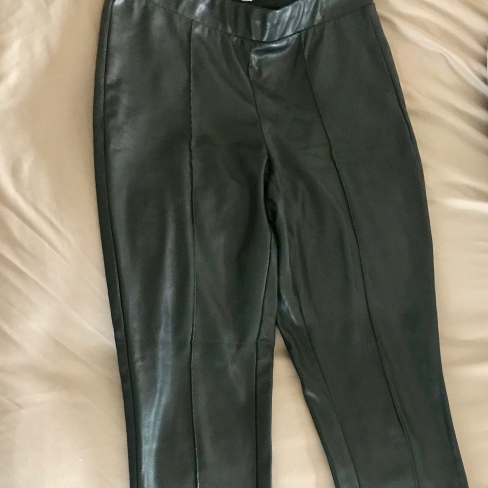 LEATHER LEGGINGS